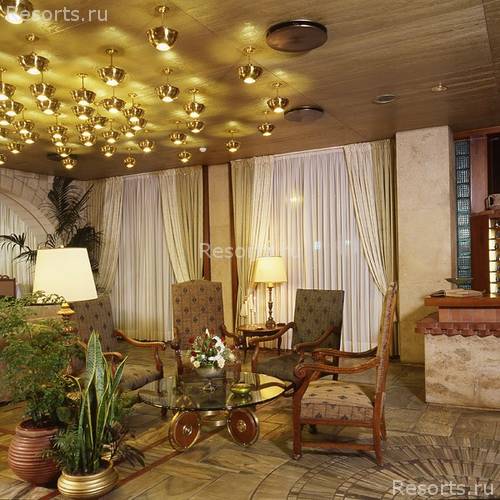 Akali Hotel 5